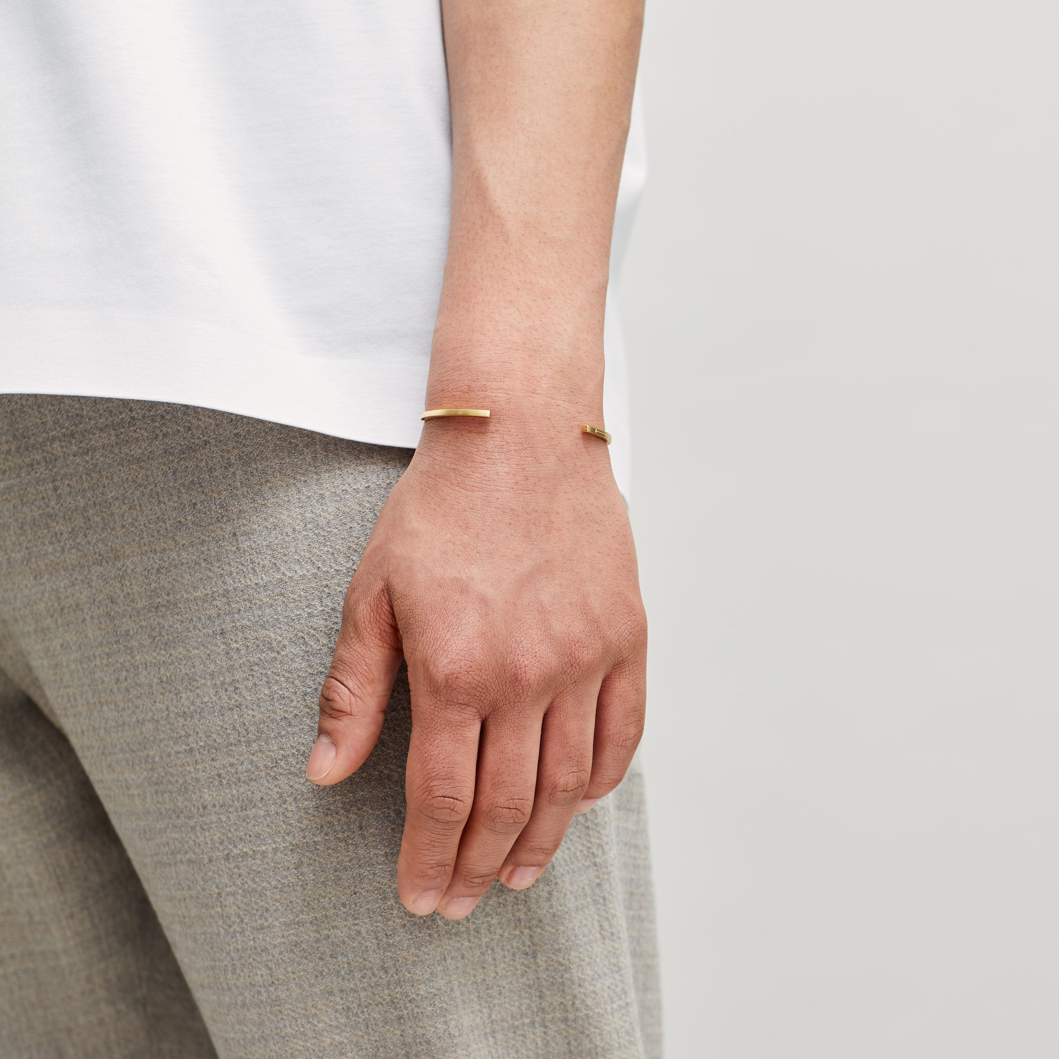 2.5MM CUFF / gold - alexorso
