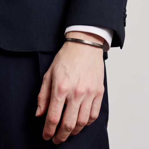 5MM BRUSHED CUFF / Ruthenium - alexorso