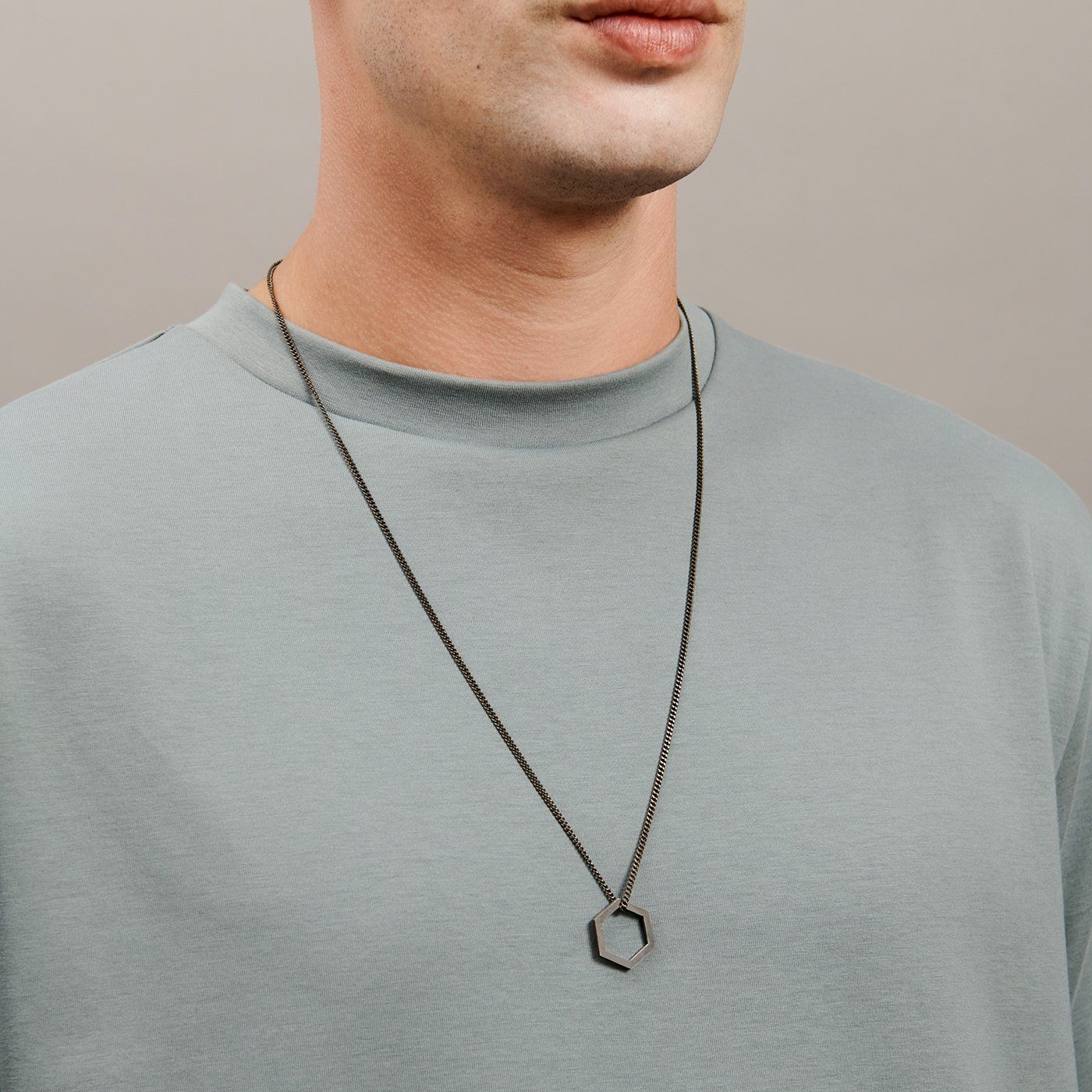 HEXAGON / black rhodium