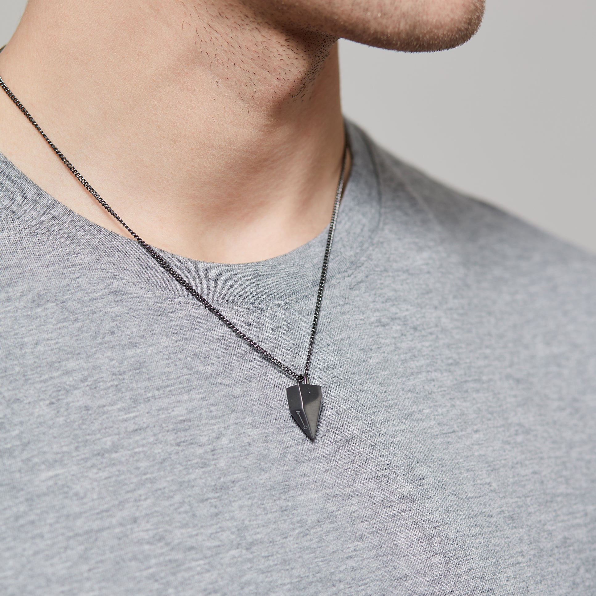 SHARK TOOTH / ruthenium - alexorso